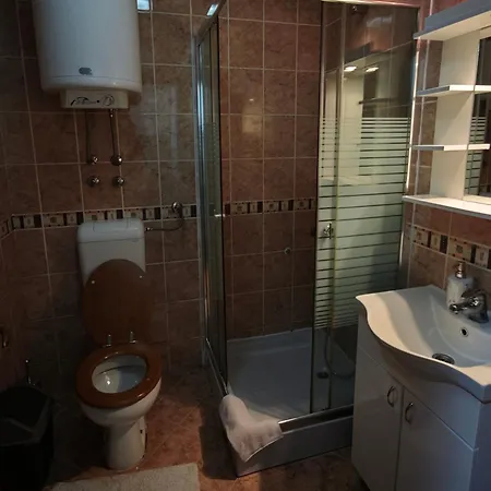 Kamalj アパート ズラティボール