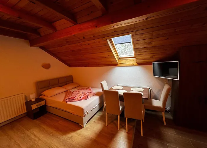 Kamalj ズラティボール